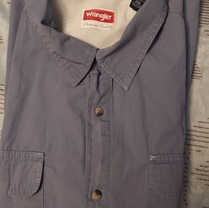 Wrangler shirt